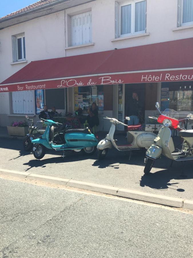 A L'Oree Du Bois Chez Doudou&Lolo Bellerive-sur-Allier Exteriör bild